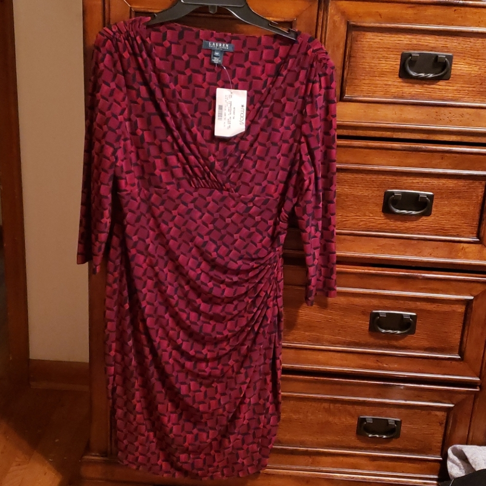 Excellent Brand New Lauren Ralph Lauren dress.